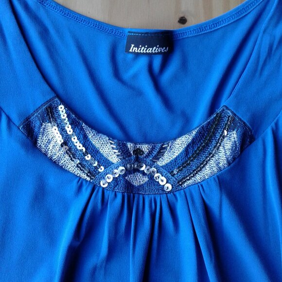 NWOT Ebellished Blue Tank Top - Picture 3 of 4